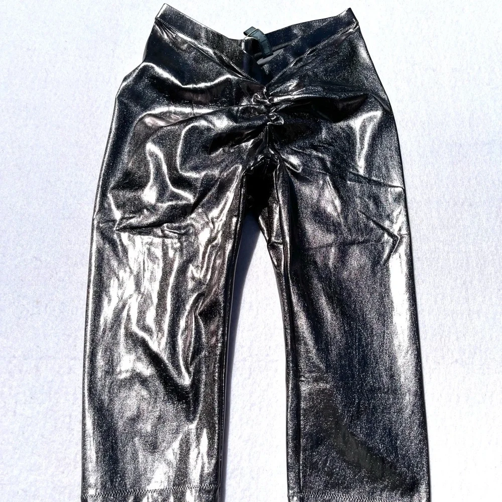 Skims Metallic Swim V Waist Capri Pants Carbon Silver Medium New With Tags Kim